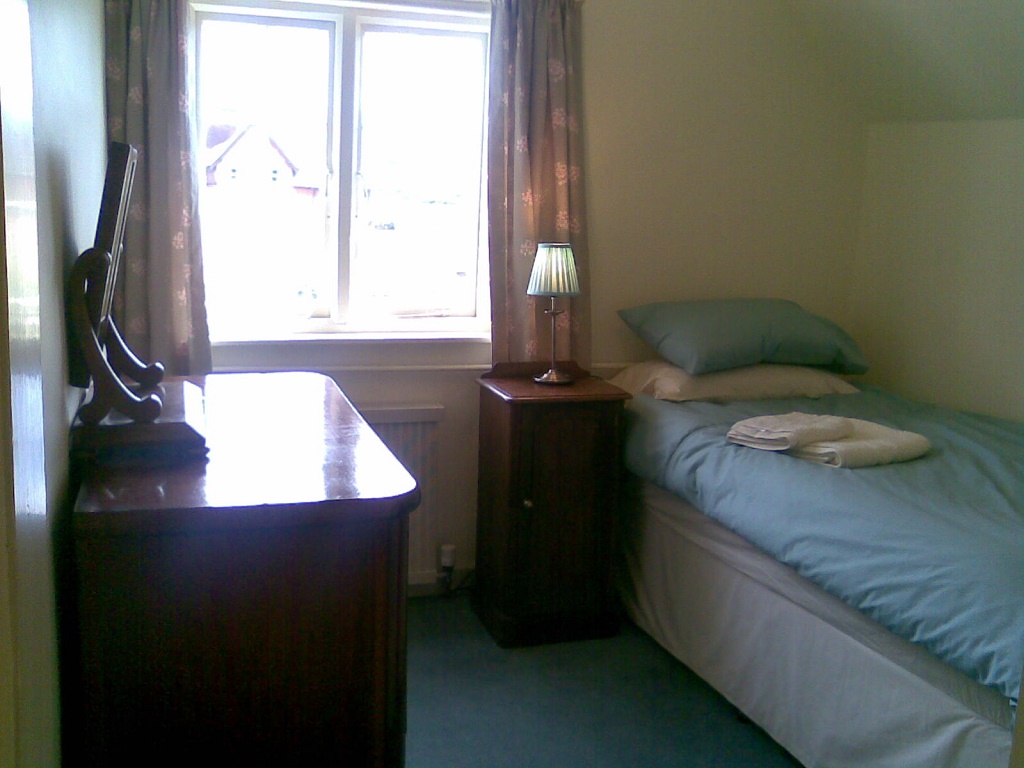 Bedroom2.jpg